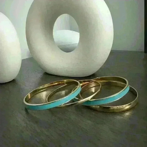 Chic Gold and Turquoise Bangle Set - Picture 9 of 11